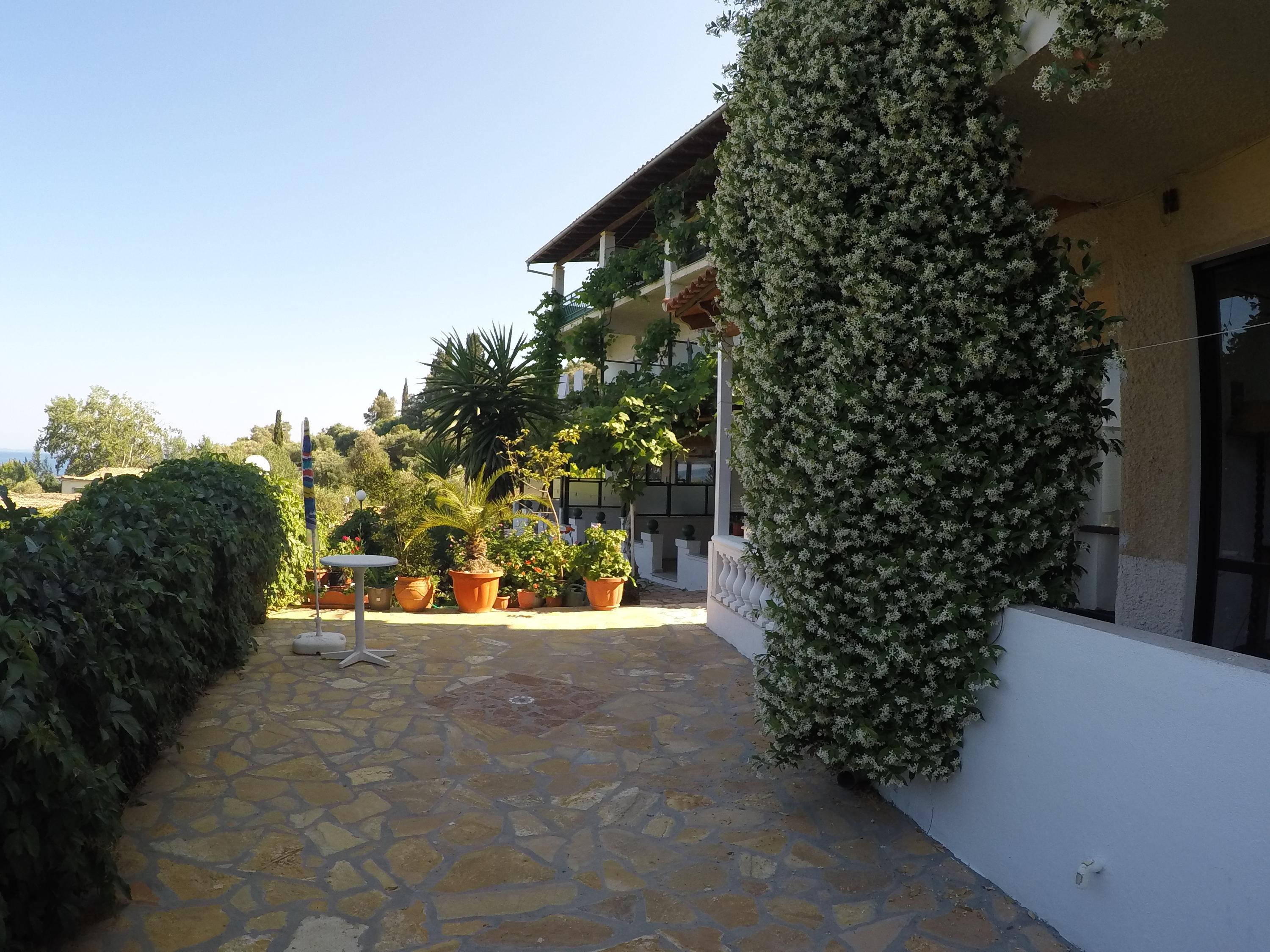 Aparthotel Corfu Andromaches Achílleion