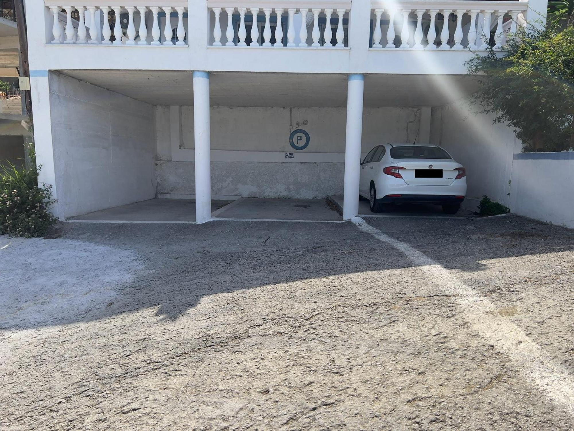 Aparthotel Corfu Andromaches Achílleion