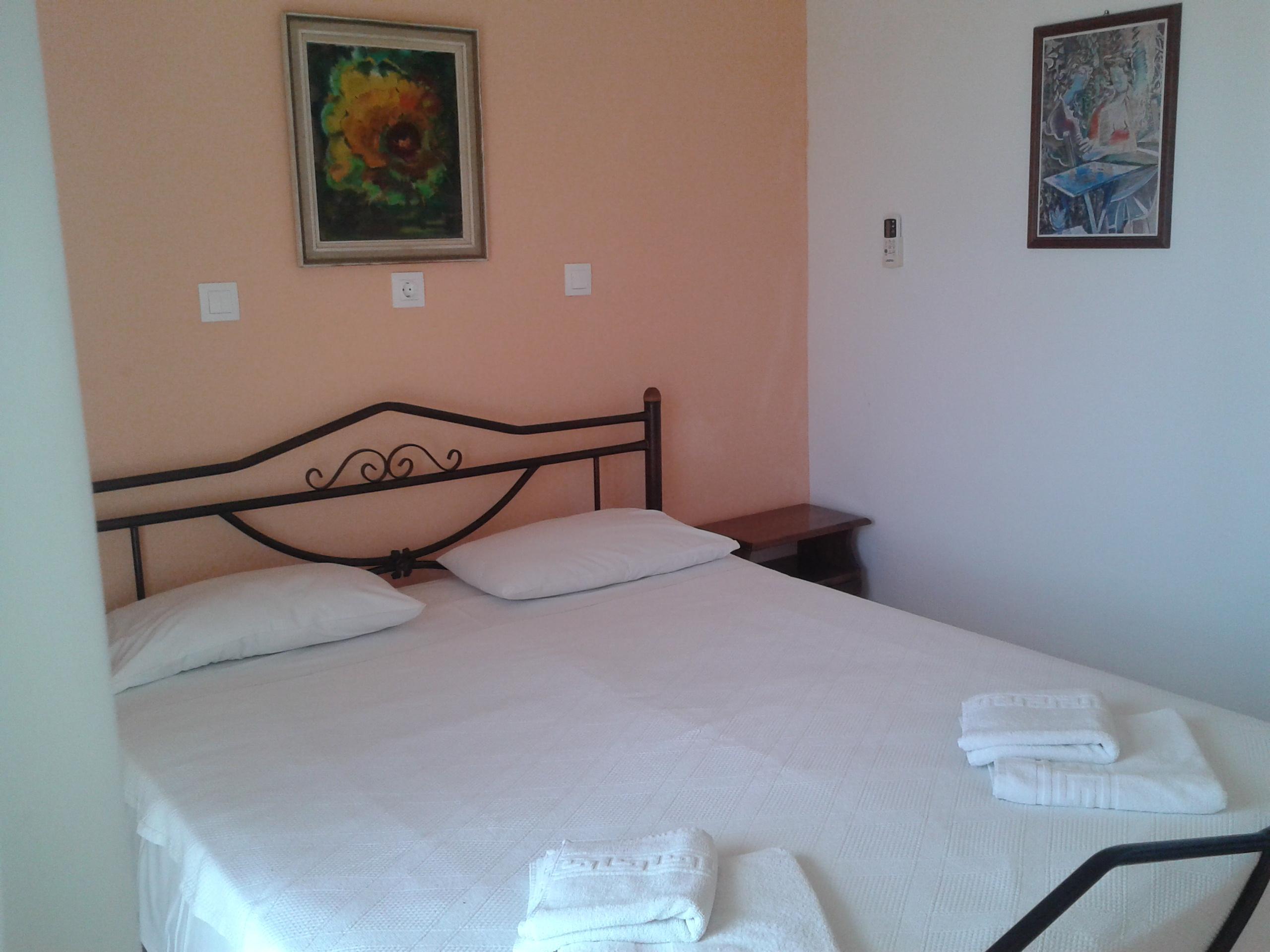Ξενοδοχείο με διαμερίσματα Corfu Andromaches 3*