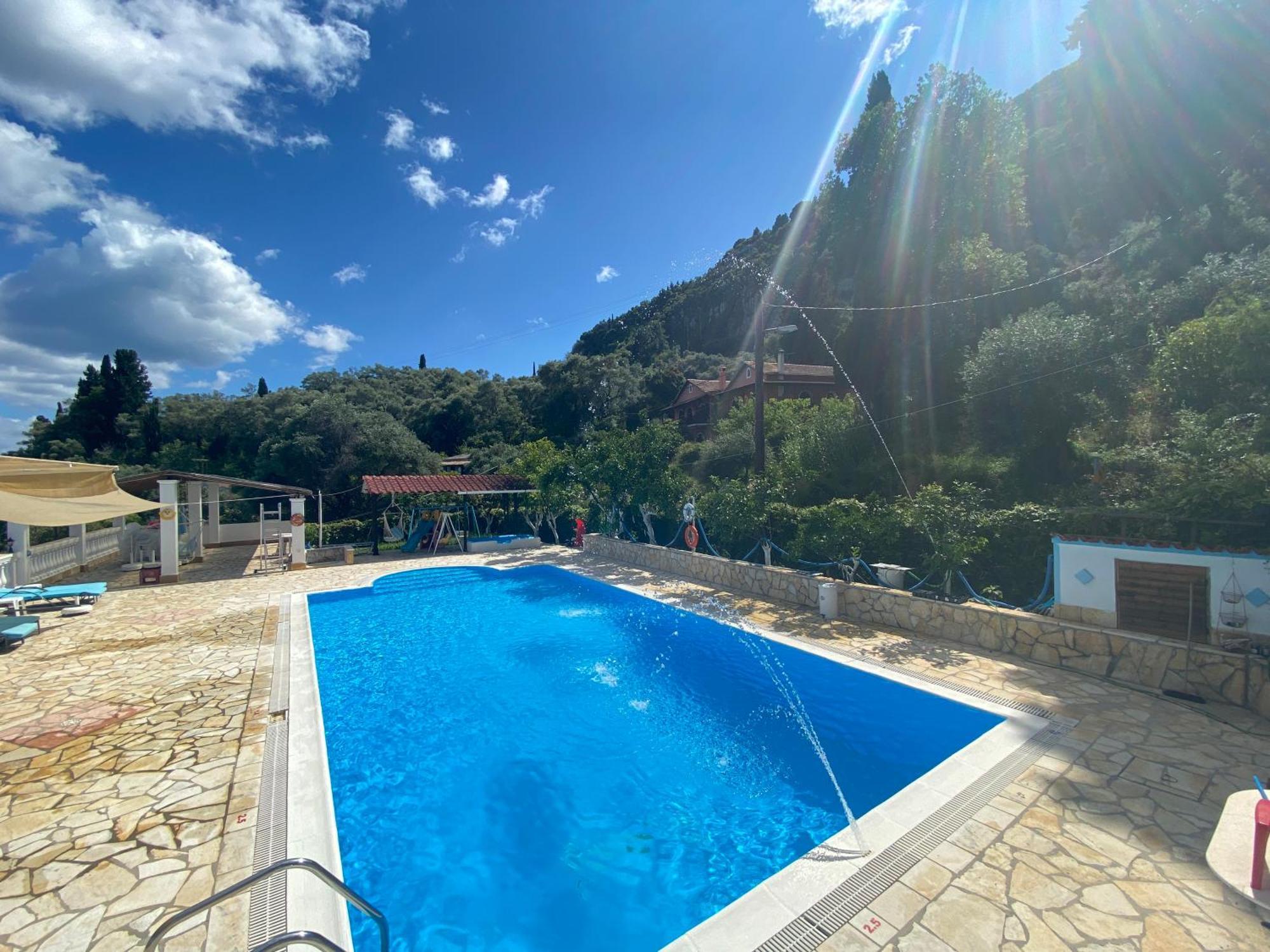 Corfu Andromaches Αχίλλειο