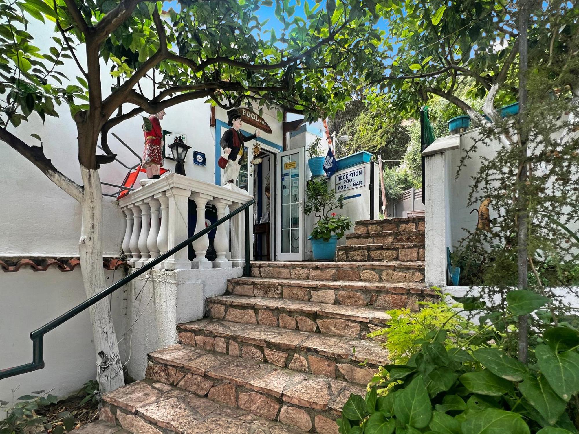 Corfu Andromaches Ξενοδοχείο με διαμερίσματα 3*